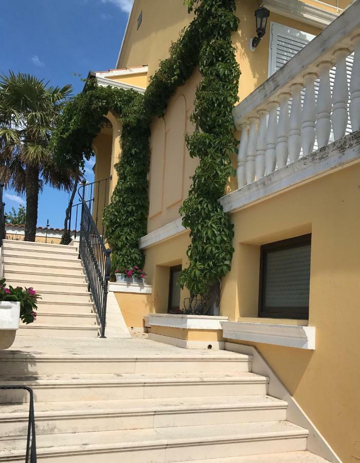 Vila Rojana Водице Екстер'єр фото