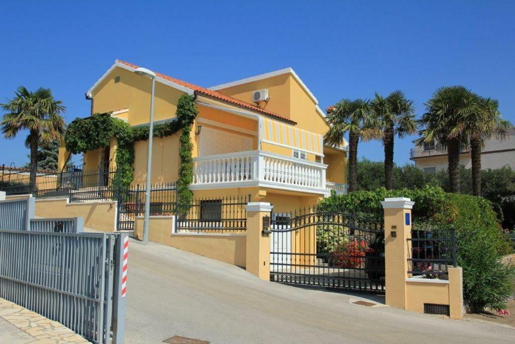 Vila Rojana Водице Екстер'єр фото